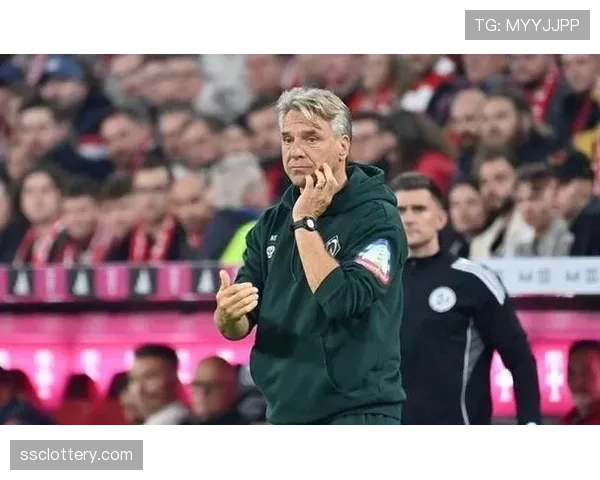 争议瞬间：拜仁对阵多特蒙德，VAR复核后取消主队点球判罚